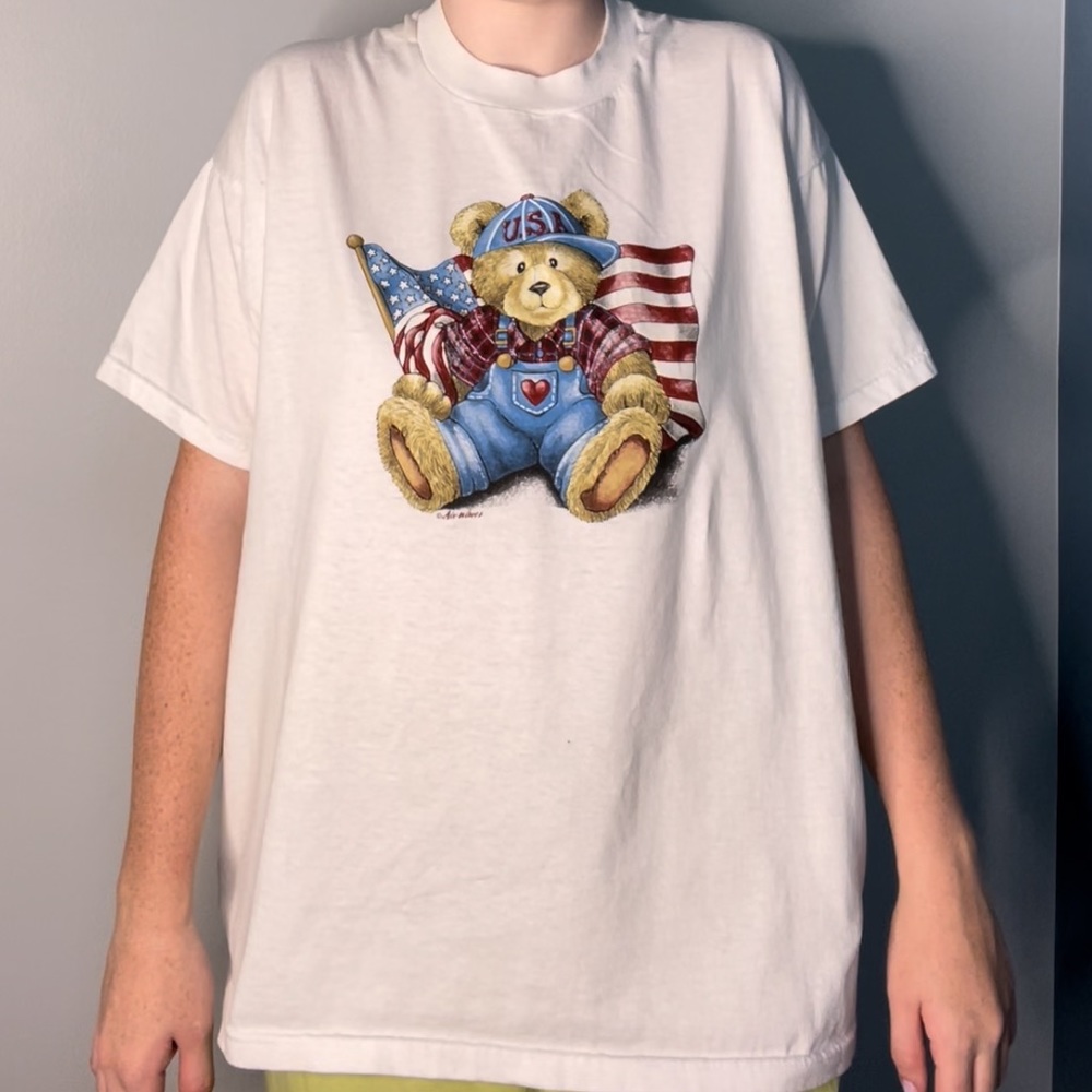USA teddy bear t-shirt(L) Perfect for Fourth of July,Labor  Day. Red white& blue
